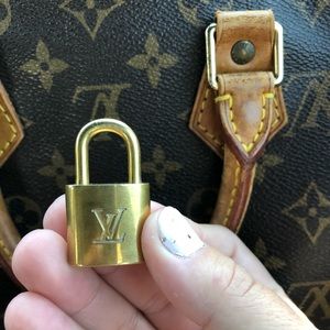 Louis Vuitton Lock • NO KEY • closed lock only